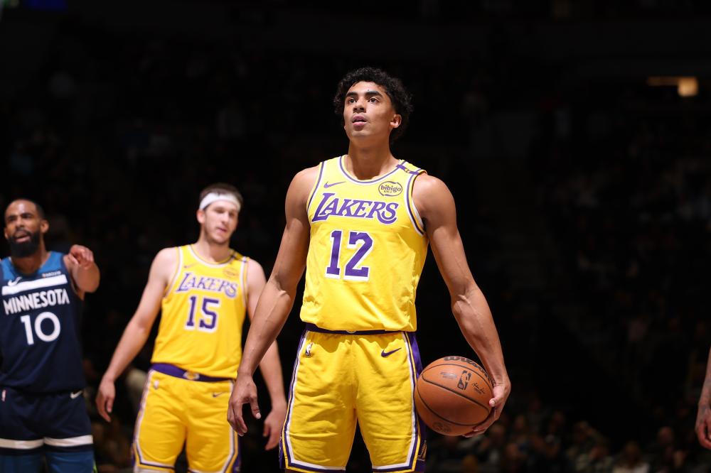 部和膝盖伤 部和膝盖伤