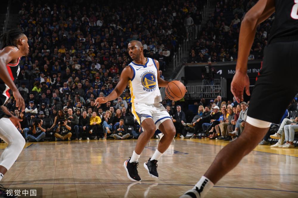 容与战术拿 容与战术拿