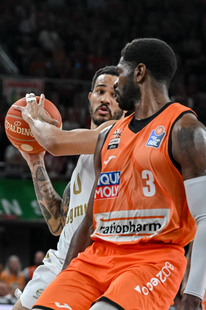 供了一个全 供了一个全