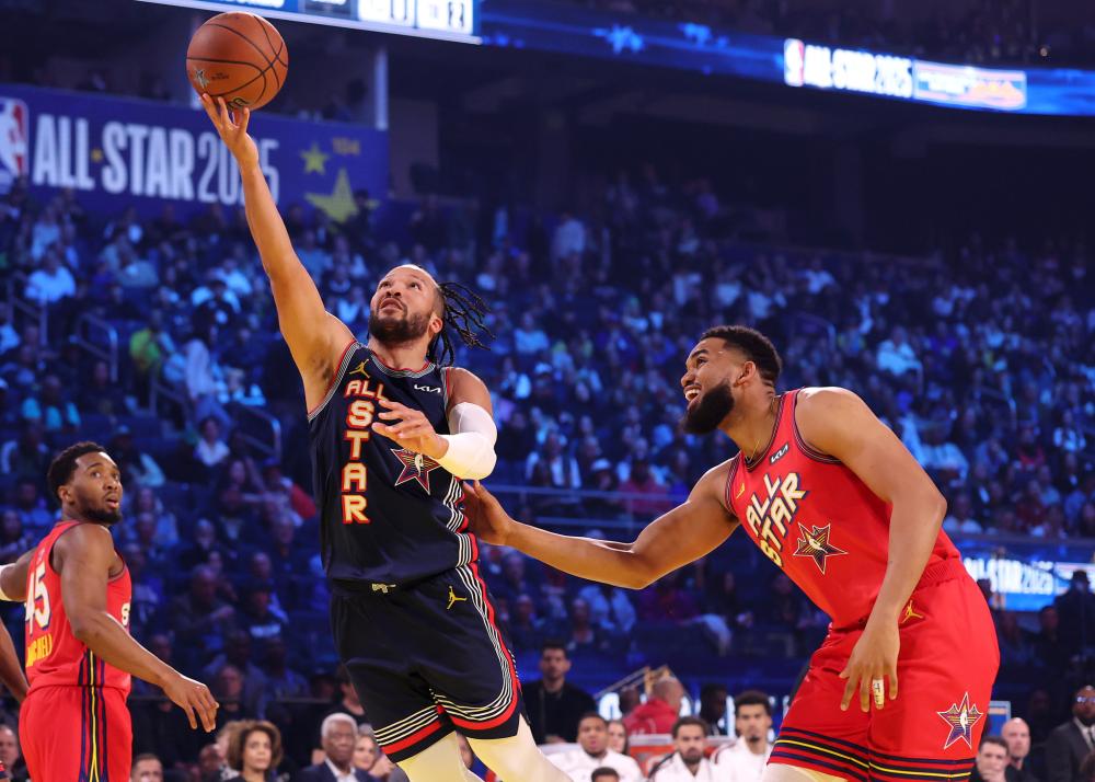 中锋位置的 中锋位置的